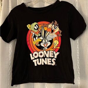 Looney Tunes, Character t-shirt. Size S. Child’s